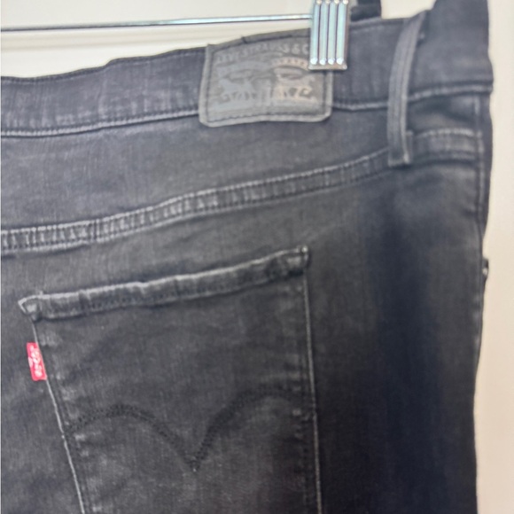 Levi's 711 Skinny Distressed Jeans Black - Picture 6 of 11